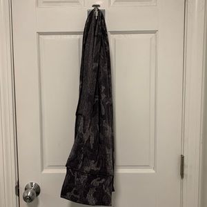 Lululemon vinyasa scarf modal